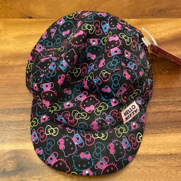 BNWT Hello Kitty Cap - Picture 1 of 1